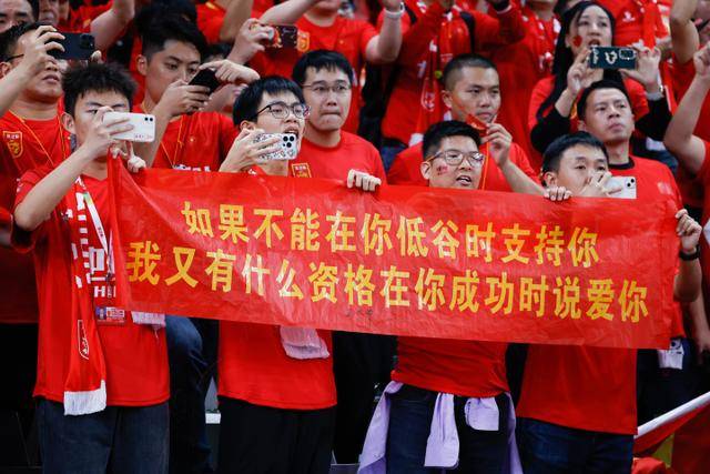 公费旅游？孔德：世界杯时去看NBA总决赛应该很难 希望马刺夺冠